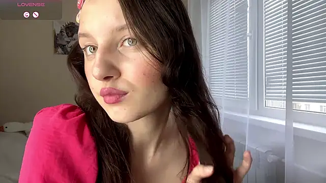 JanellHousen online show from 04-11-26, 06:10