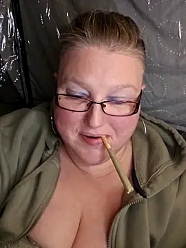 Budd Bunney online show from 12-17-25, 04:06