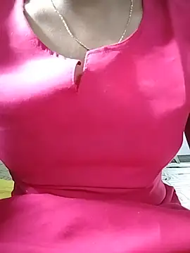 Snapshot of PEEHU-50 chatting on 06-21-26, 03:01 PEEHU-50 online show from 06-21-26, 03:01