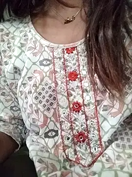 Snapshot of PEEHU-50 chatting on 05-04-26, 01:20 PEEHU-50 online show from 05-04-26, 01:20
