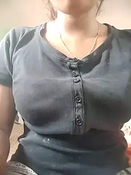 Snapshot of PEEHU-50 chatting on 06-20-26, 02:16 PEEHU-50 online show from 06-20-26, 02:16