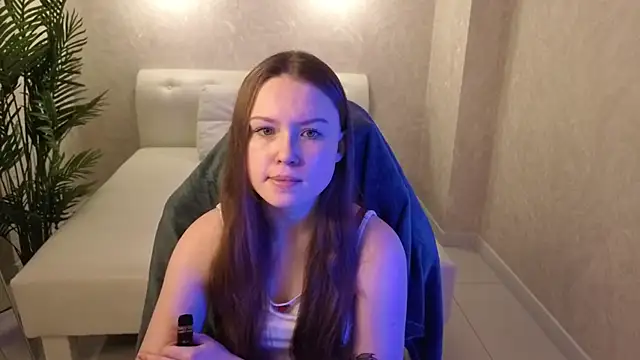 SirenaBlessing online show from 12-22-25, 01:06