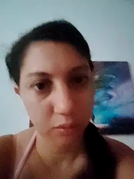Snapshot of julietta_maxi chatting on 10-11-25, 03:46 julietta maxi online show from 10-11-25, 03:46