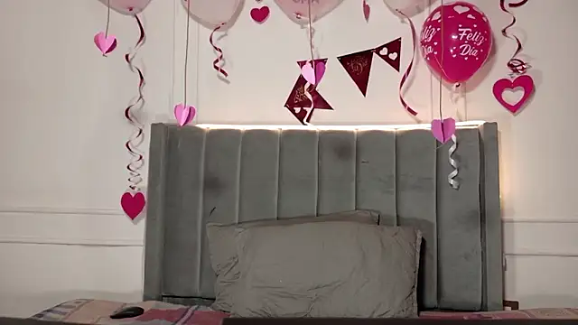 luxuryheaven 8 online show from 02-15-26, 09:25