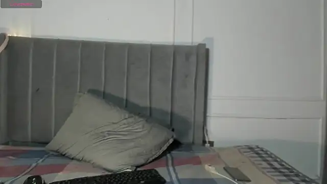 luxuryheaven 8 online show from 02-24-26, 08:31