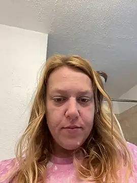 redleiigh online show from 10-06-25, 03:24