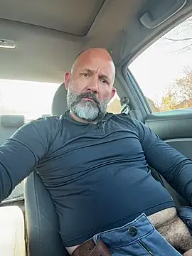 Snapshot of fuckadilf chatting on 11-20-25, 06:30 fuckadilf online show from 11-20-25, 06:30