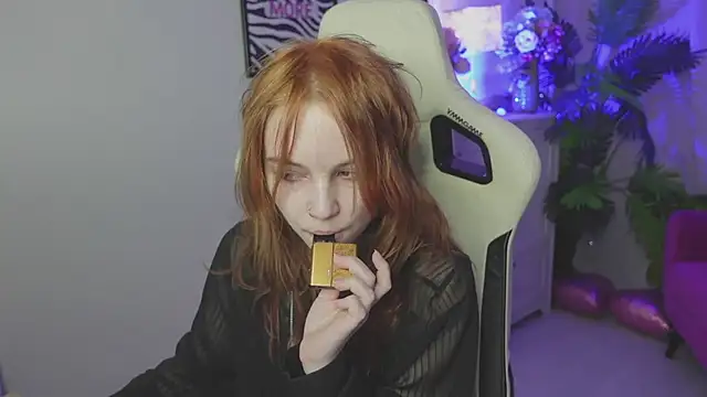 Staymonica online show from 02-18-26, 01:18