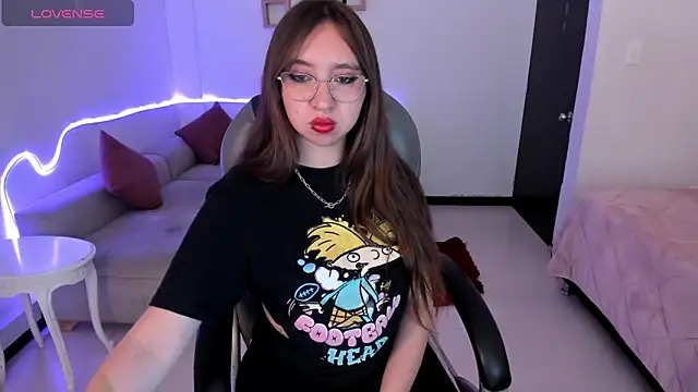 Scarlett  Cooper   online show from 11-10-25, 12:32