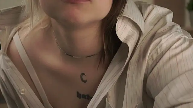 EviaVanveen online show from 10-09-25, 07:31