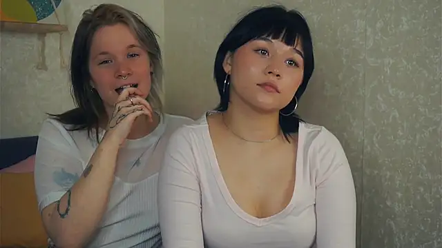 EviaVanveen online show from 11-10-25, 08:30