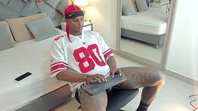 jax black online show from 10-23-25, 07:23