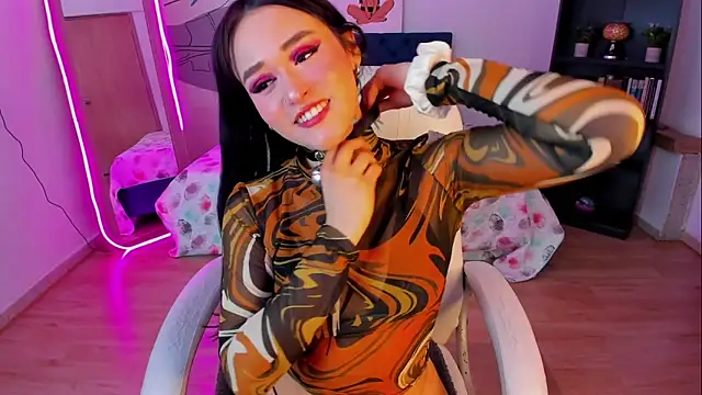 Snapshot of Goth_Alice chatting on 12-17-25, 01:05 Goth Alice online show from 12-17-25, 01:05