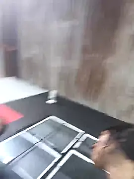 Lucyfoox online show from 10-21-25, 06:40