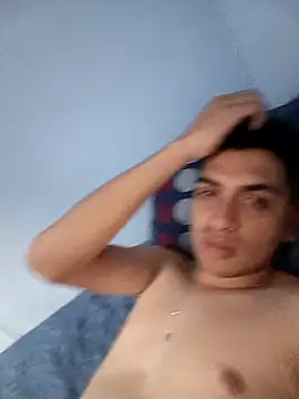 daniandr119 online show from 12-02-25, 02:23