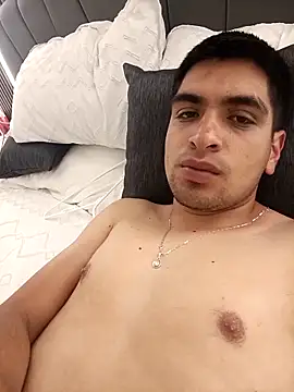 daniandr119 online show from 04-17-26, 02:14