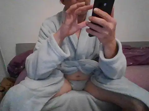 honzinka83 online show from 10-30-25, 04:15