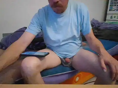 honzinka83 online show from 10-03-25, 02:18