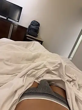 HenryLee1983-cums online show from 04-15-26, 05:39