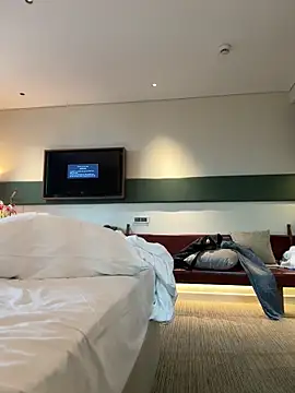 HenryLee1983-cums online show from 10-08-25, 12:12