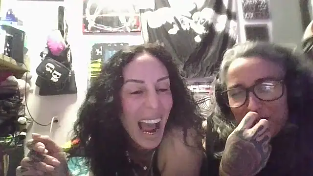 Snapshot of inkdhollow1 chatting on 04-23-26, 04:41 inkdhollow1 online show from 04-23-26, 04:41