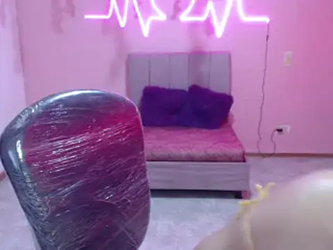 cristal hills 19 online show from 11-13-25, 06:12