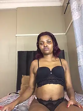 Snapshot of PetiteEbonyx chatting on 10-20-25, 05:35 PetiteEbonyx online show from 10-20-25, 05:35