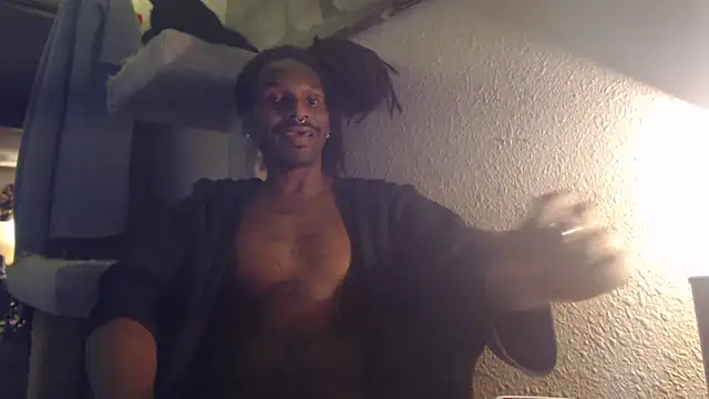 Snapshot of AlickleStiff chatting on 10-19-25, 10:01 AlickleStiff online show from 10-19-25, 10:01