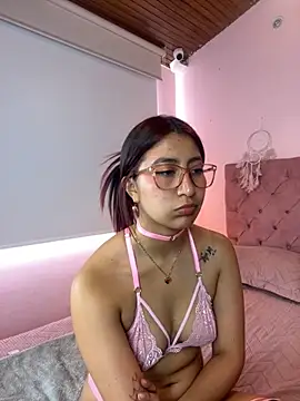 saramooon online show from 11-07-25, 01:37