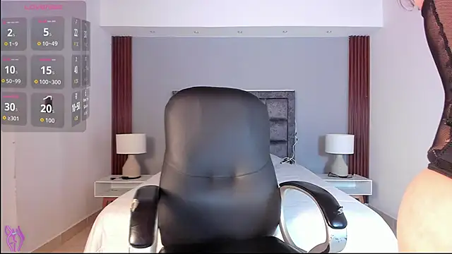 VenusCooper online show from 03-20-26, 07:15