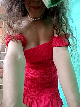 Snapshot of Dirty-Divorced-mother7 chatting on 11-03-25, 02:20 Dirty-Divorced-mother7 online show from 11-03-25, 02:20