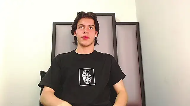 Lucian grey online show from 10-22-25, 01:38