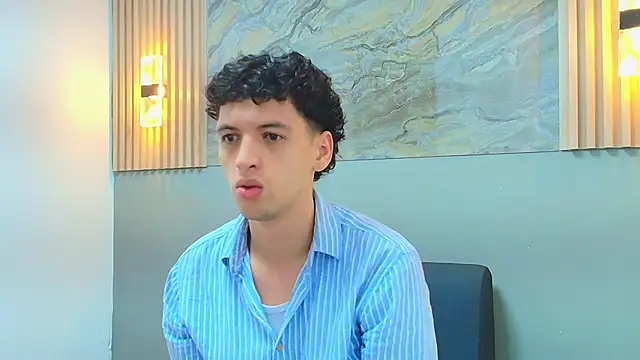 Snapshot of ISRAEL_GRAY chatting on 09-29-25, 11:43 ISRAEL GRAY online show from 09-29-25, 11:43