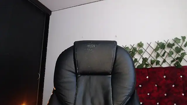 Snapshot of Lia_Carter_ chatting on 02-11-26, 09:47 Lia Carter online show from 02-11-26, 09:47