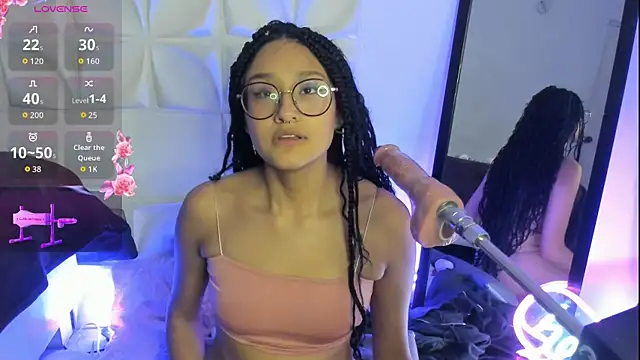 KhalifaDreamss online show from 10-15-25, 05:06