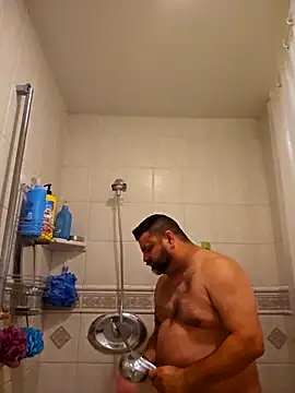 Roddog18 online show from 12-02-25, 06:37