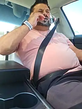 Roddog18 online show from 03-25-26, 09:03