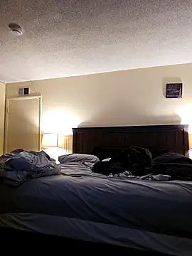 Roddog18 online show from 03-17-26, 02:47