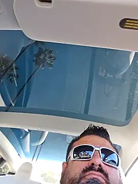 Roddog18 online show from 10-30-25, 09:33