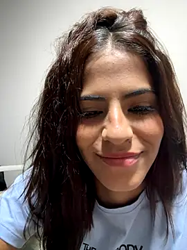 IamEvaGate online show from 10-20-25, 04:14