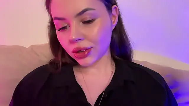 AlmaryKim online show from 06-07-26, 05:29