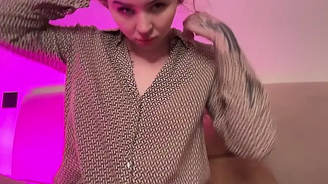 AlmaryKim online show from 03-15-26, 05:53