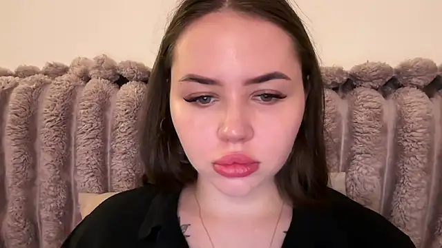 AlmaryKim online show from 07-14-26, 08:04