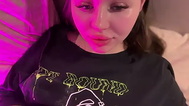 AlmaryKim online show from 11-04-25, 10:35