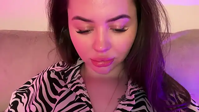 AlmaryKim online show from 04-15-26, 07:29