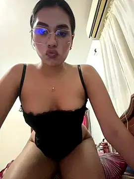 Brianna bunny05 online show from 11-12-25, 05:00