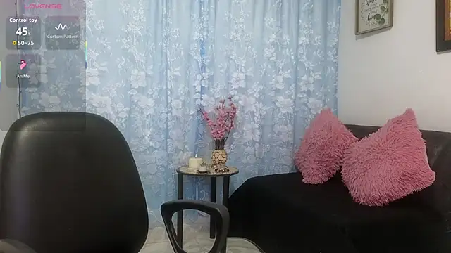 Cleohot999 online show from 10-05-25, 05:47