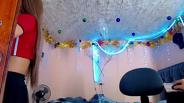 Fersexy Dolls online show from 12-22-25, 01:50