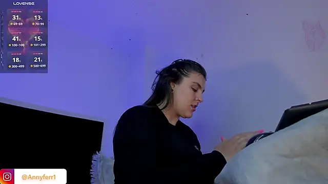 Anny ferrer1 online show from 04-19-26, 12:44