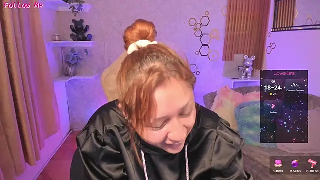 Snapshot of EvelynVega0 chatting on 04-24-26, 04:58 EvelynVega0 online show from 04-24-26, 04:58